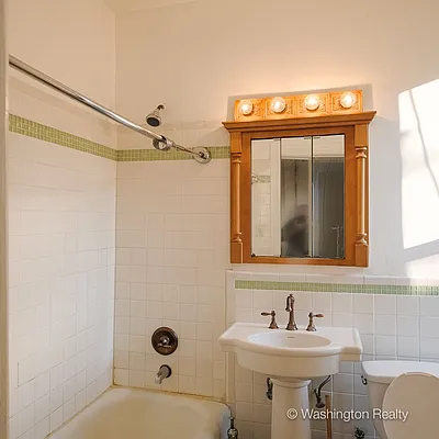 Rented by Washington Realty Corp. | media 38