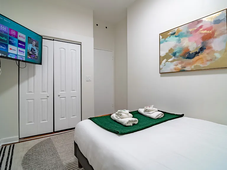 117 E Bellevue Pl #2 — Photo 10