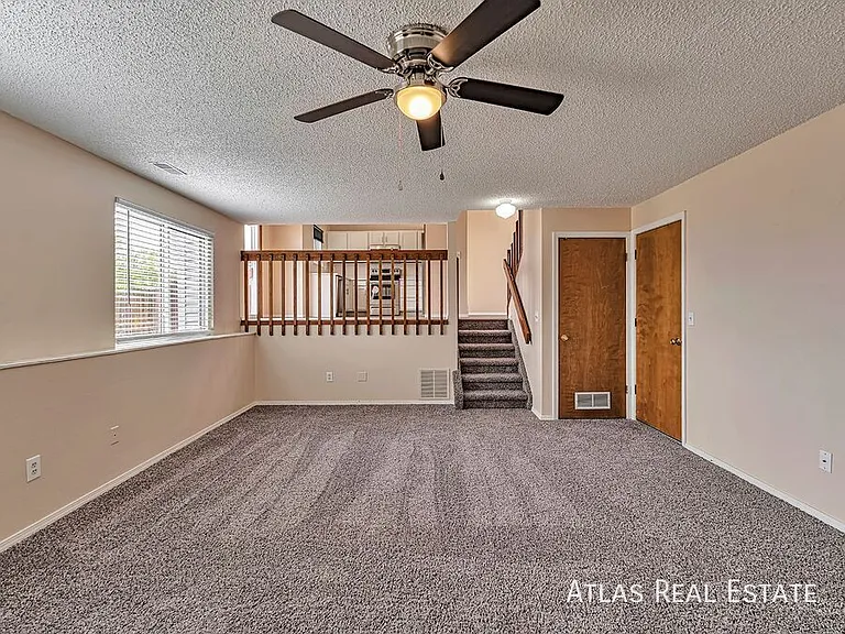 8150 Camfield Cir — Photo 19
