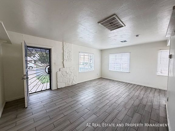 5th image of 7210 N 55th Dr