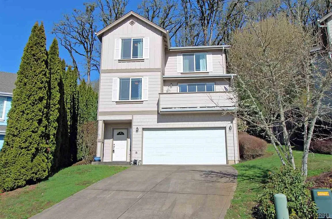 3007 Maplewood Ct photo 1