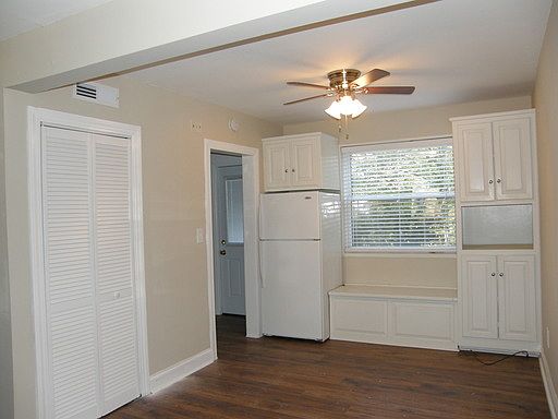4th image of 100 Lewis Drive #10D
