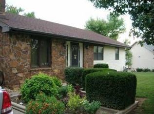 18575 E 2036th Rd, Dadeville, MO 65635