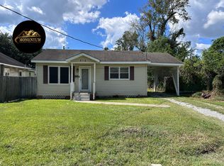 818 Lourdes St, Opelousas, LA 70570