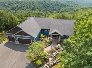 W10650 566th Ave, Prescott, WI 54021