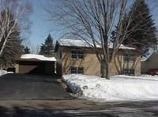 305 Oak Dr, Foley, MN 56329