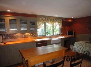 132 Spring St, Hopkinton, MA 01748