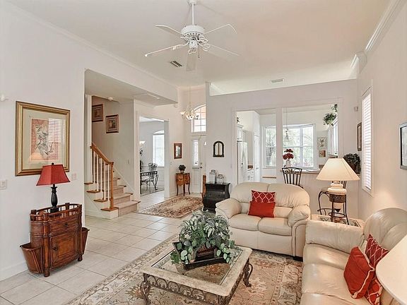 4th image of 1483 Ocean Dr #2