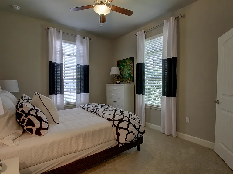 Waterview Apartment Homes — Photo 32