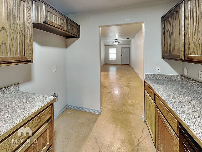 208 Walnut Bend Rd — Photo 6