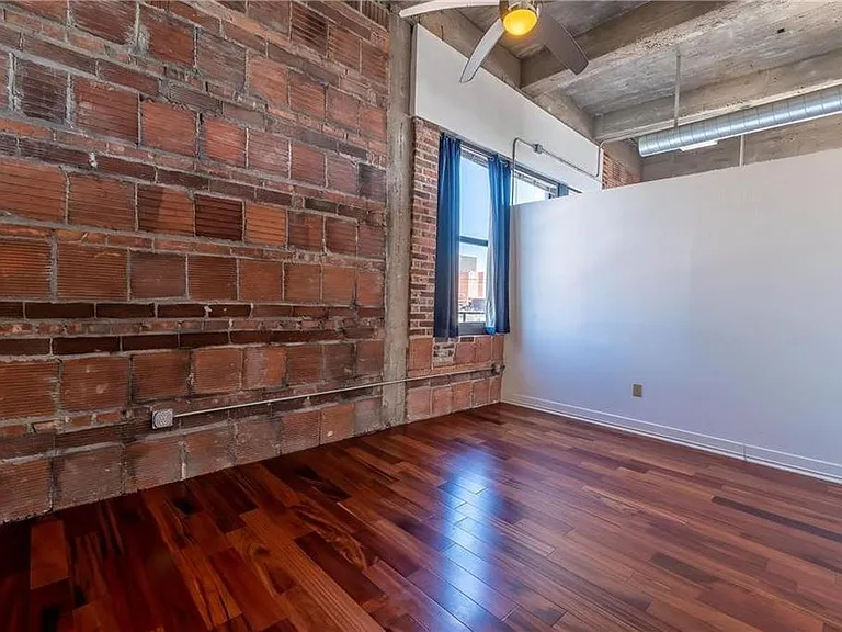 1535 Walnut St #701 — Photo 13