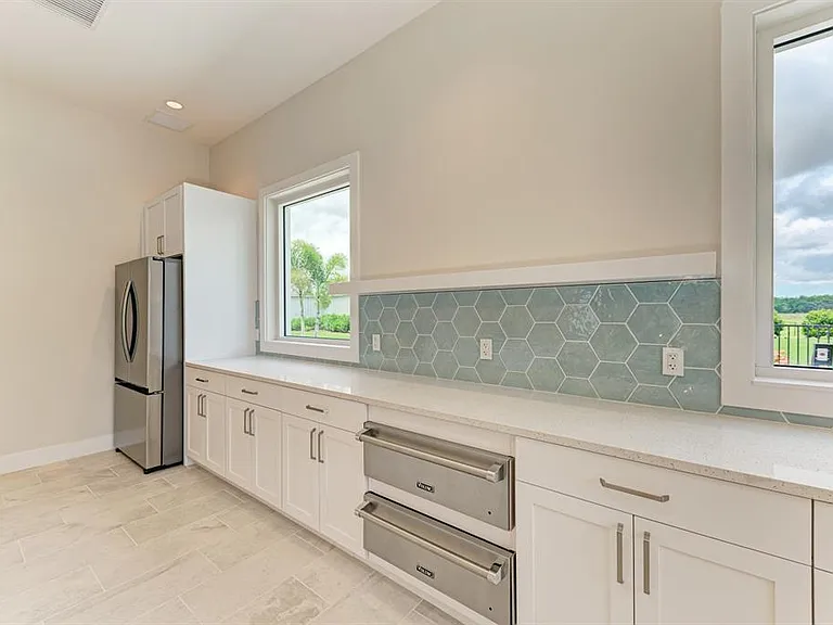 10016 Rembrandt Way #202 — Photo 35
