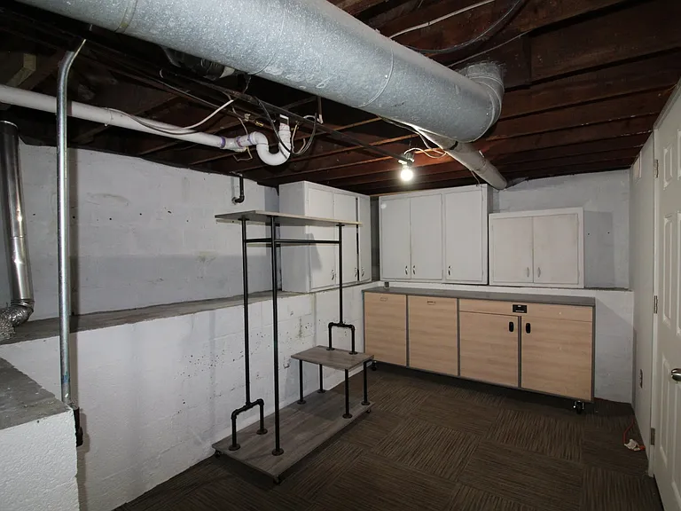 101 E Magnolia Ln — Photo 11