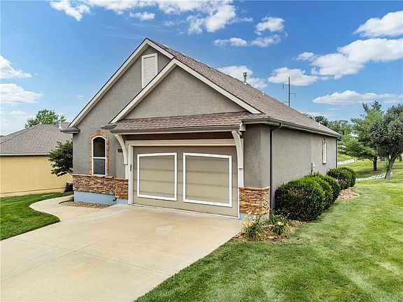 4th image of 4701 Indigo Hills Dr