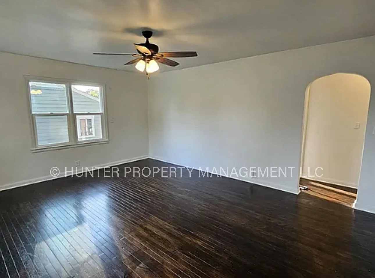 604 W Park St — Photo 3