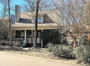 404 Lark Run, Oxford, MS 38655