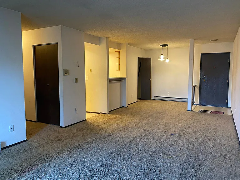 14640 NE 32nd St #D21 — Photo 5