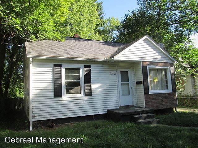 1st image of 2409 Dakota Ave