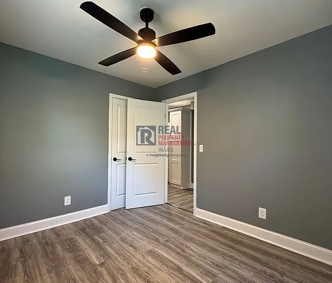 456 Haley St SE — Photo 7