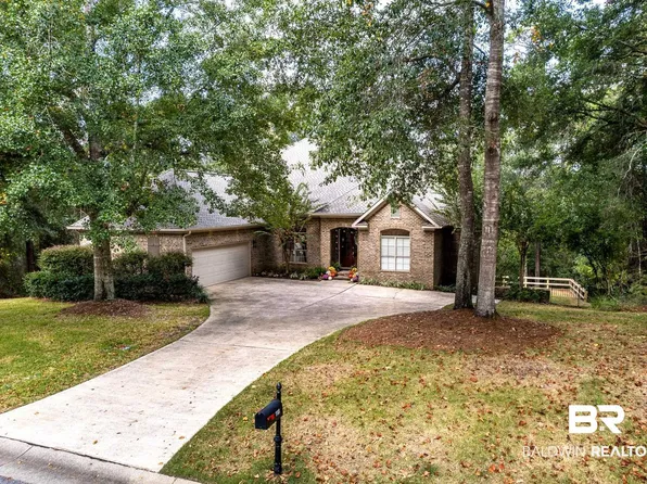 118 McIntosh Bluff Rd, Fairhope, AL 36532