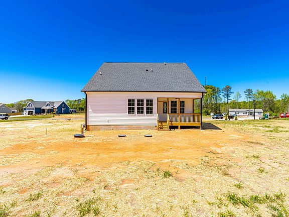 5th image of 55 Noramac Ct