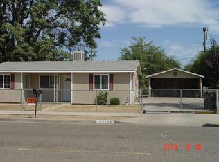 13524 E Cypress Ave, Parlier, CA 93648