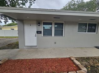 630 SW 6th Ave #1, Hallandale, FL 33009