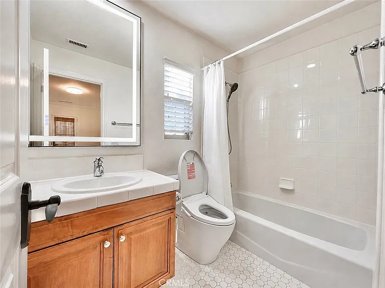 37 View Ter — Photo 33