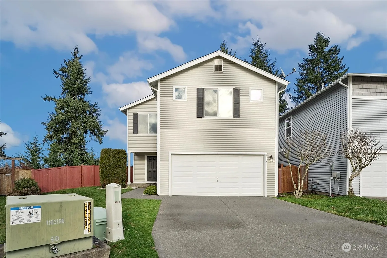 5119 200th Street Ct E photo 1