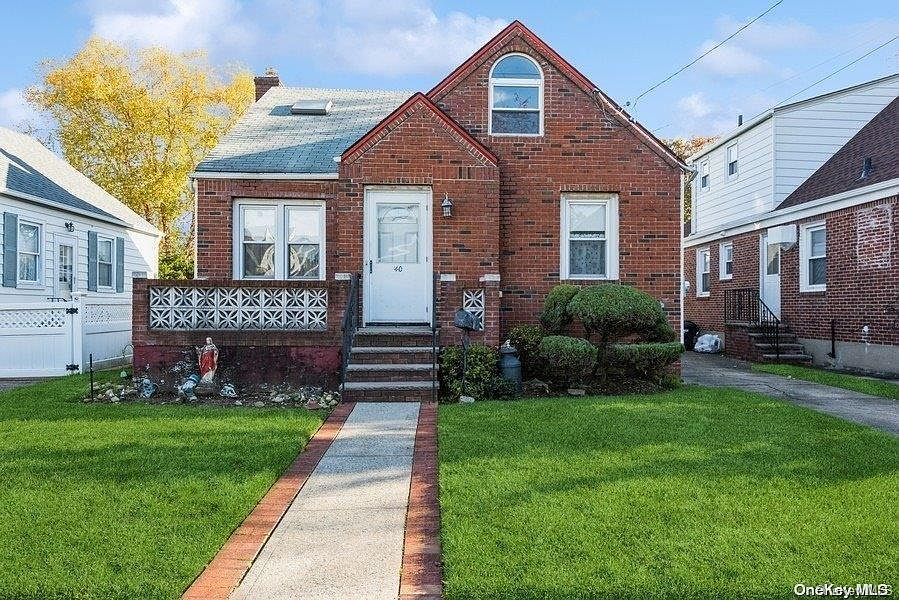 1st image of 40 Franklin Avenue