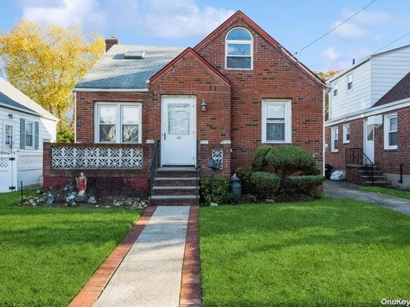 40 Franklin Avenue, New Hyde Park, NY 11040