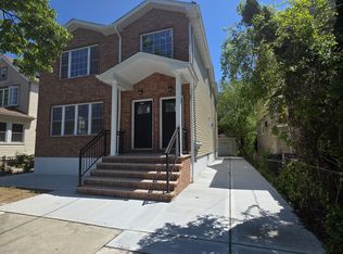 145-49 179th St #1, Jamaica, NY 11434