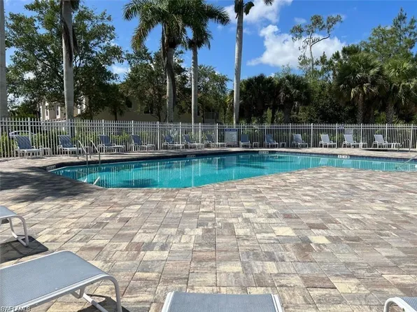 1405 Tiffany Ln APT 1408, Naples, FL 34105
