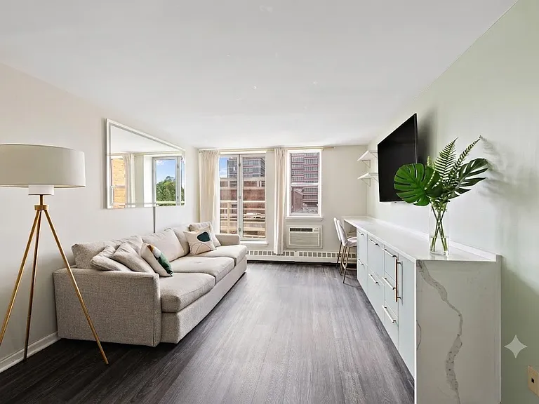 1831 Madison Ave #7F — Photo 1