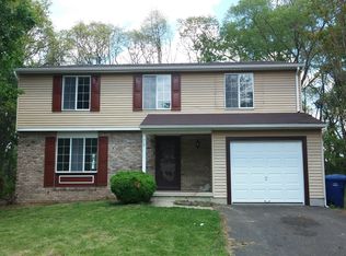 12 Ross Rd, Burlington, NJ 08016