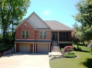 949 Keeneland Green Dr, Union, KY 41091