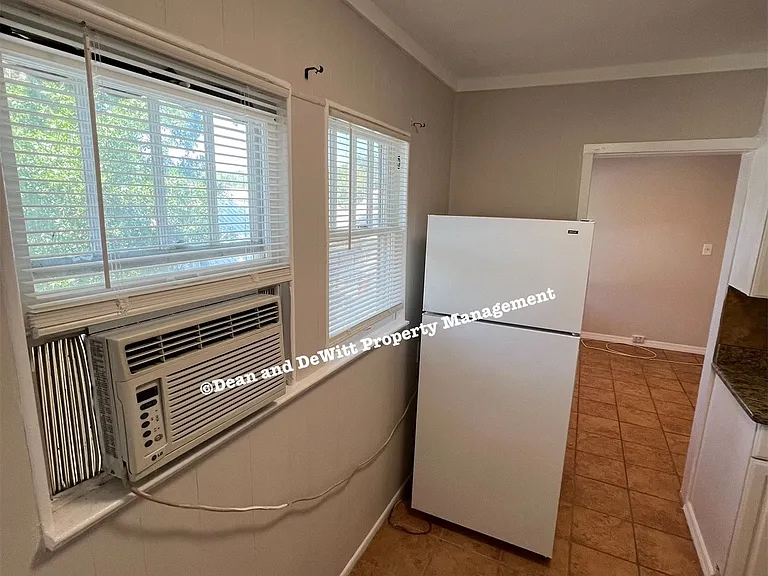 1009 Turner St #3 — Photo 8
