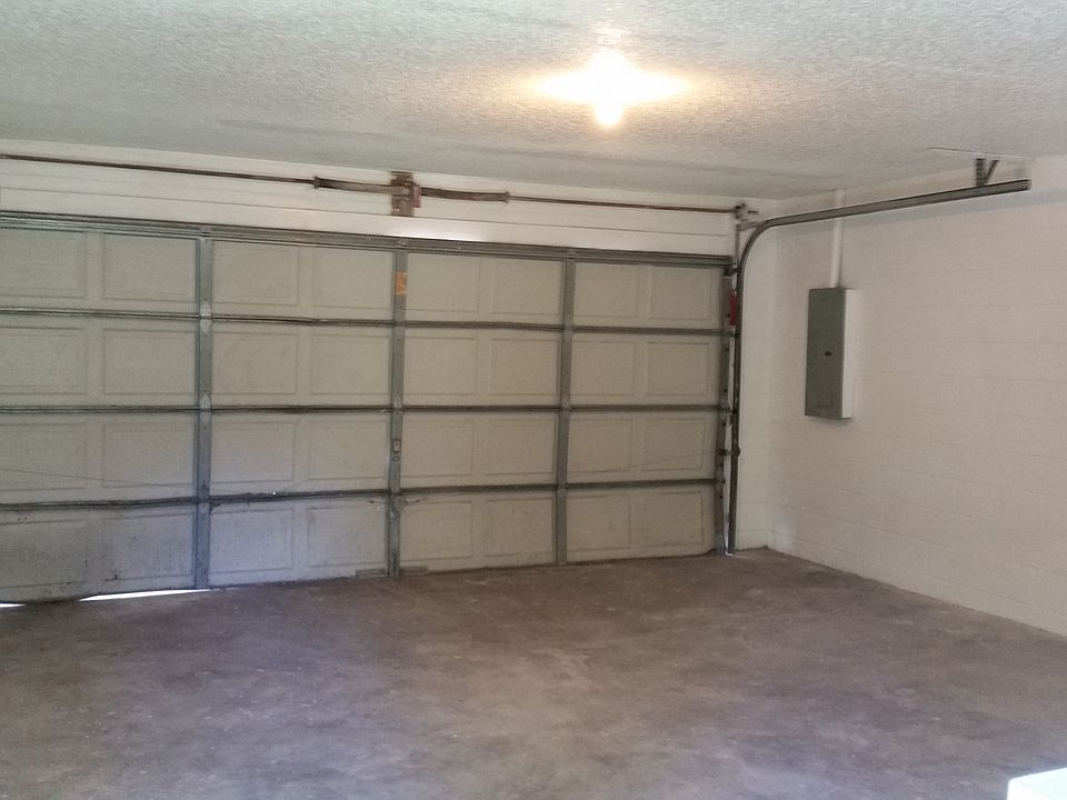 1st image of 27335 Flagler Ave