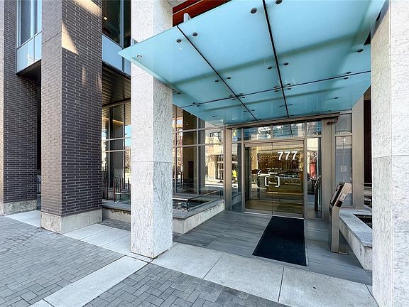 4th image of 777 Herald St #1108