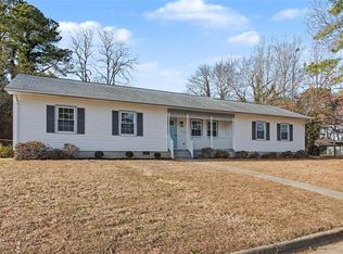 20 Linda Dr, Newport News, VA