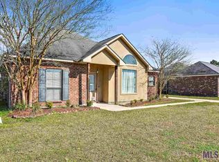12721 Landon Dr, Walker, LA 70785