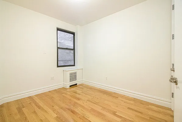 Rented by CitySites Real Estate Group | media 2