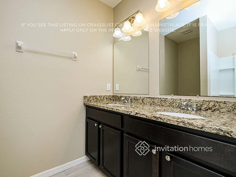 8004 Pelican Reed Cir — Photo 10