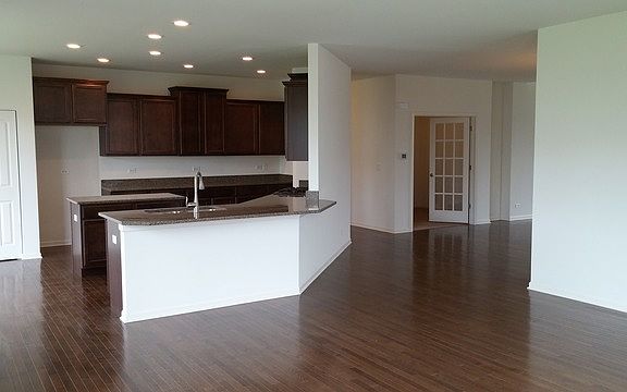 4th image of 12472 Lasalle Ln