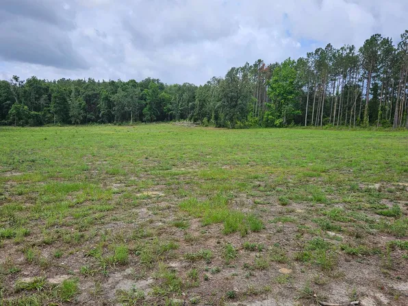 572 NW Huntsville Church Dr, Lake City, FL 32055