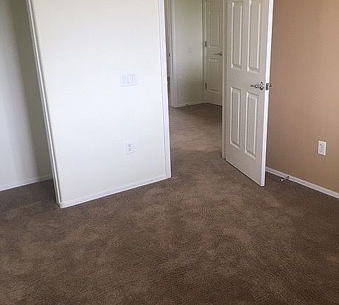 5th image of 33905 S Bronco Dr #1