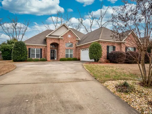 105 Black Hawke Ln, Kathleen, GA 31047