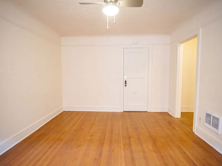 1944 NW Johnson St #204 — Photo 6
