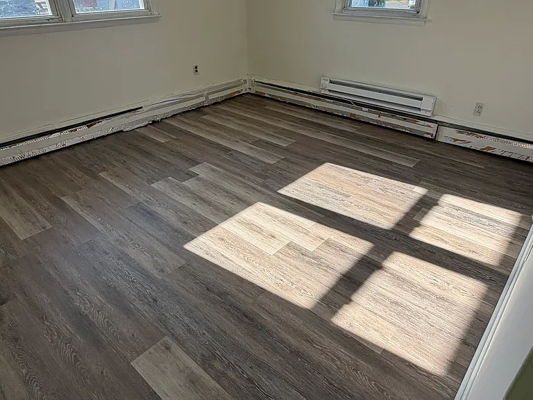 2516 N Dupont Pkwy — Photo 14