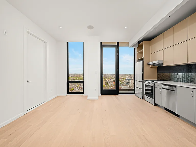 41-15 24th St #1108 — Photo 5